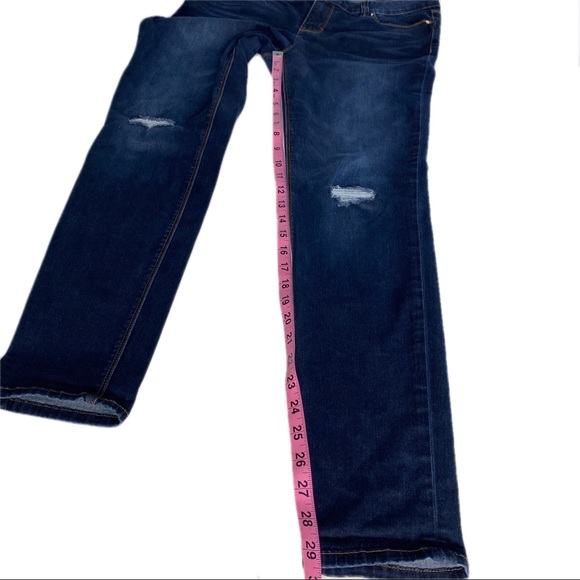 WHBM Dark Wash Distressed Skinny Regular Rise Jeans size 6R - Picture 12 of 12